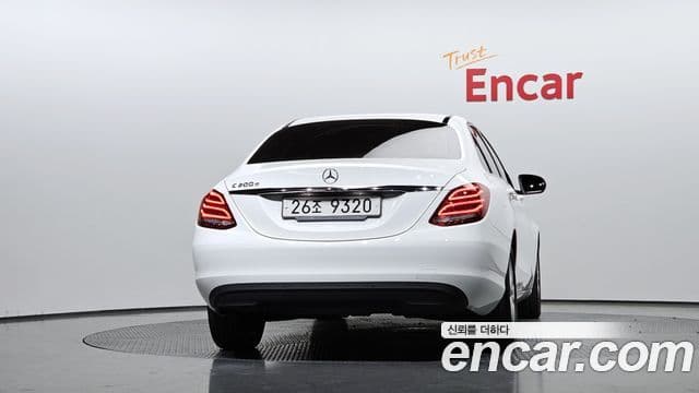 Mercedes-Benz C-класс W205 C200 d, 2018 4