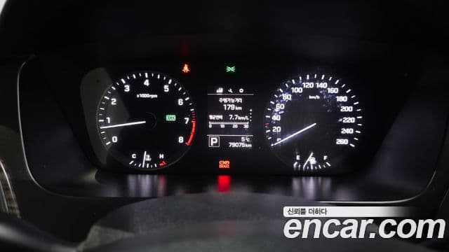 Hyundai LF Sonata 2.0 Smart, 2015 8