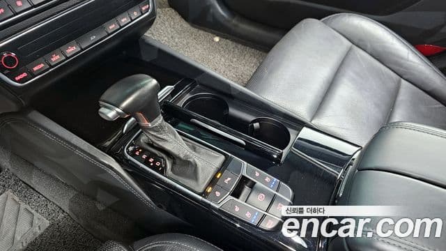 Kia All New K7 Noblesse, 2017 9
