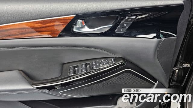 Kia All New K7 Noblesse, 2017 16