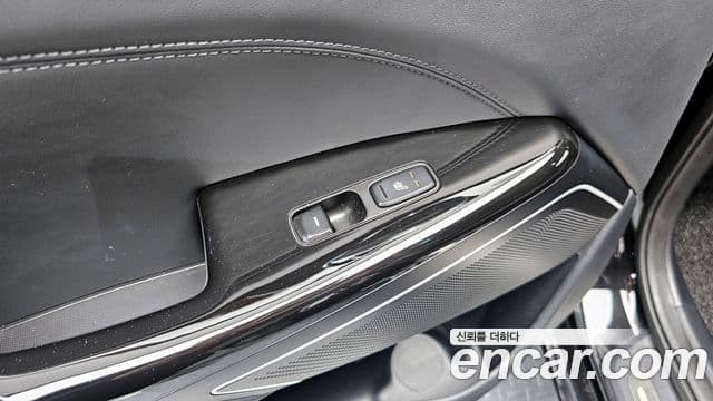 Kia All New K7 Noblesse, 2017 17