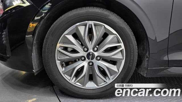 Kia K5 гибрид 3세대 Prestige, 2023 все фото