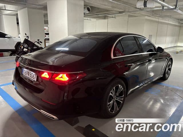 Mercedes-Benz E-класс W214 Avantgarde, 2025 3