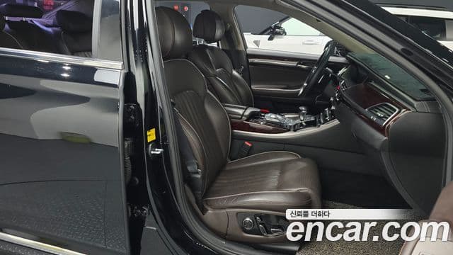 Genesis EQ900 Prestige, 2016 10