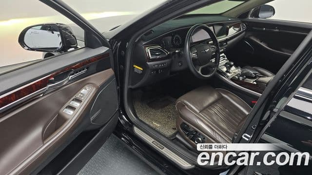 Genesis EQ900 Prestige, 2016 11