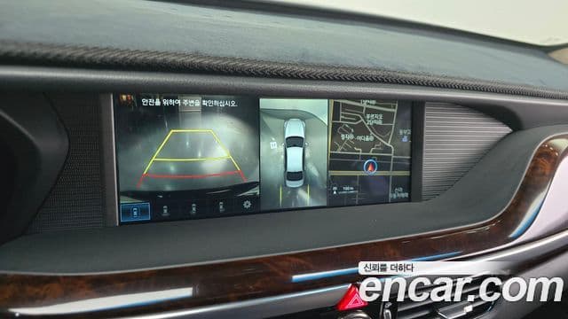 Genesis EQ900 Prestige, 2016 16