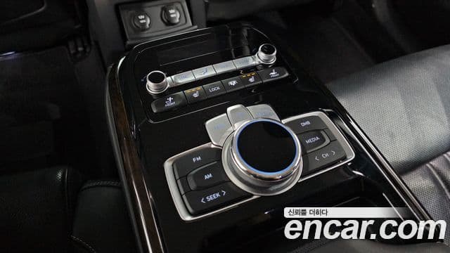 Genesis G90 Luxury, 2019 18