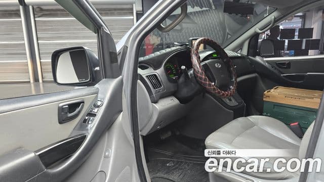 Hyundai Grand Starex CVX Deluxe, 2014 11