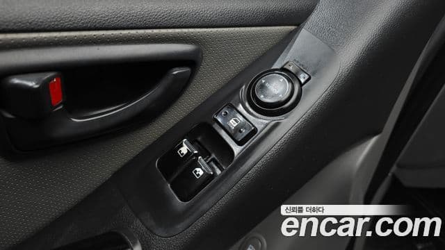 Hyundai Grand Starex CVX Deluxe, 2014 17