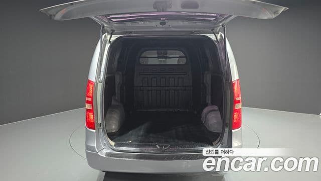 Hyundai Grand Starex CVX Deluxe, 2014 20