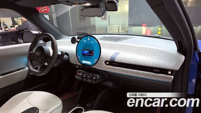 Mini Cooper Электрический (Electric) 4세대 SE favored, 2024 7