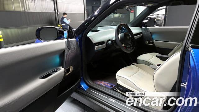 Mini Cooper Электрический (Electric) 4세대 SE favored, 2024 10