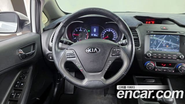 Kia K3 Prestige, 2015 13
