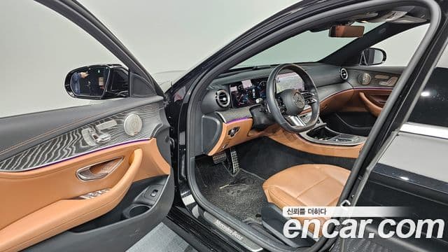 Mercedes-Benz E-класс W213 AMG Line, 2021 11