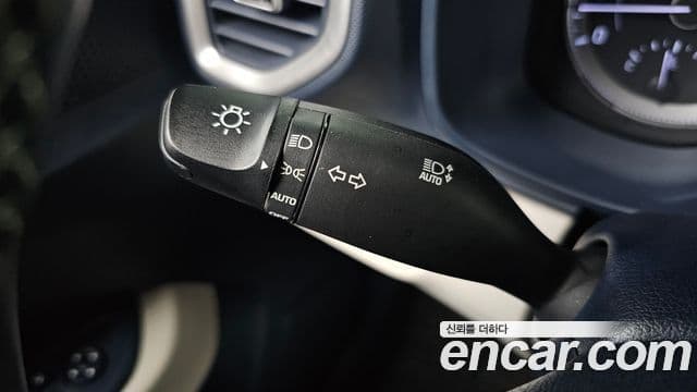 Hyundai Venue 1.6 Modern Plus, 2022 16