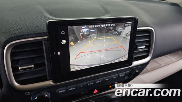 Hyundai Venue 1.6 Modern Plus, 2022 19