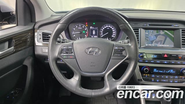 Hyundai LF Sonata 2.0 Smart, 2016 13