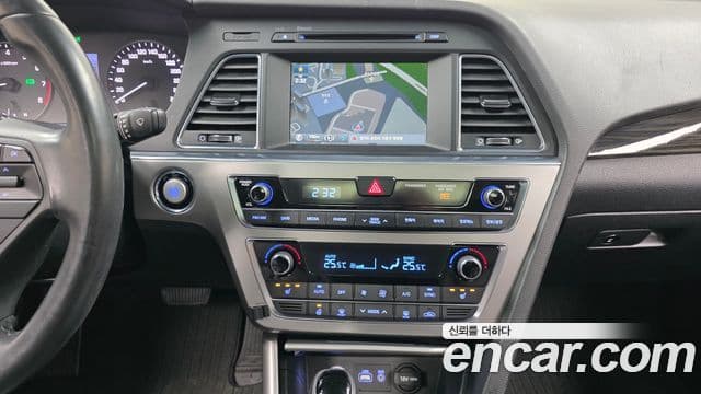 Hyundai LF Sonata 2.0 Smart, 2016 14