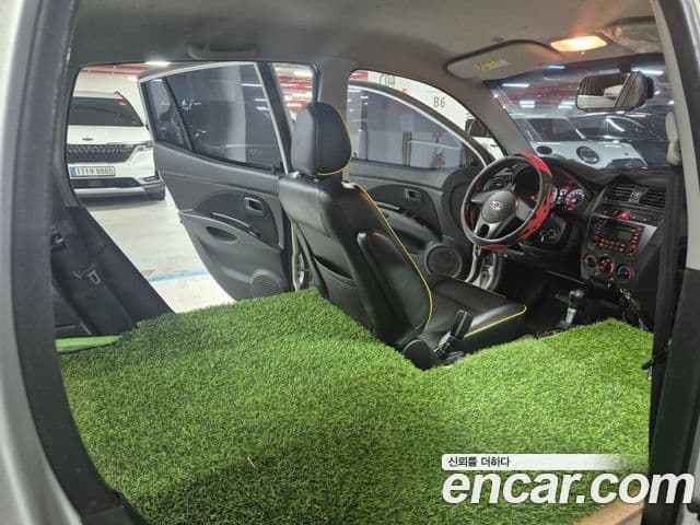 Kia 뉴모닝 люксовая версия Black Premium, 2010 1