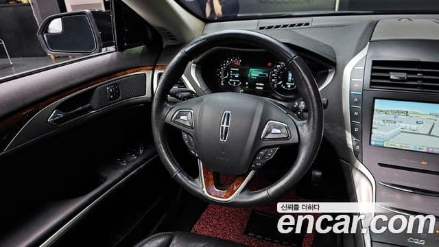 Lincoln New MKZ 2세대, 2014 13