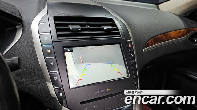 Lincoln New MKZ 2세대, 2014 16