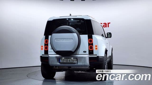 Land Rover Defender (L663) 90 D250 S, 2022 4
