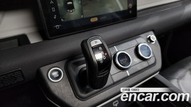 Land Rover Defender (L663) 90 D250 S, 2022 9