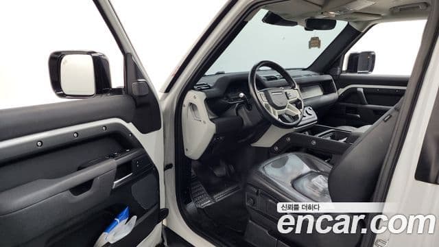 Land Rover Defender (L663) 90 D250 S, 2022 10