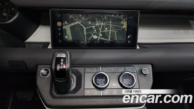 Land Rover Defender (L663) 90 D250 S, 2022 14