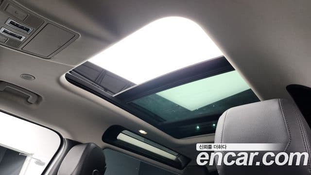 Land Rover Defender (L663) 90 D250 S, 2022 18