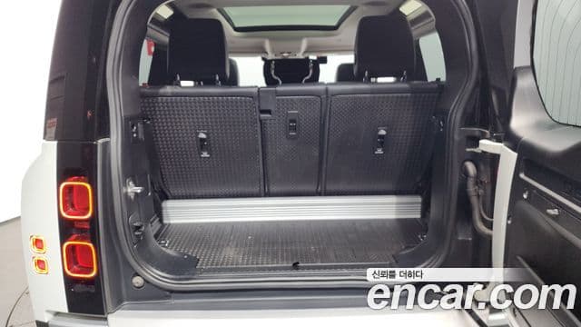 Land Rover Defender (L663) 90 D250 S, 2022 20