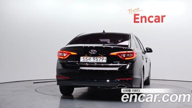 Hyundai LF Sonata 2.0 Smart, 2015 4