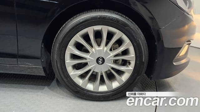 Hyundai LF Sonata 2.0 Smart, 2015 все фото