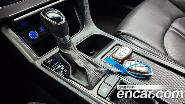 Hyundai LF Sonata 2.0 Smart, 2015 9