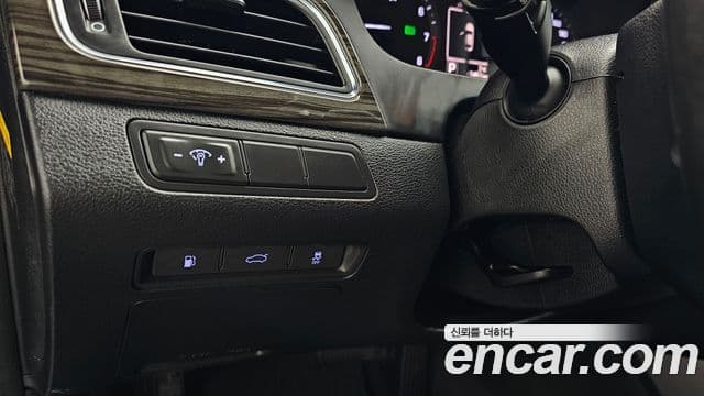 Hyundai LF Sonata 2.0 Smart, 2015 14