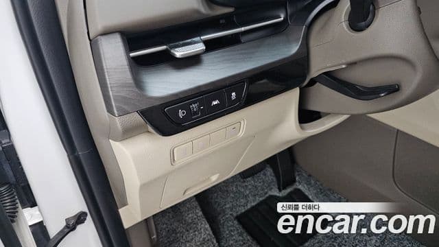 Kia Carnival 4세대 Prestige, 2023 17