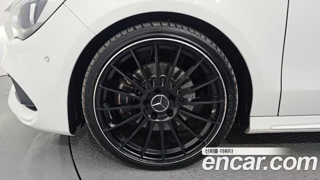 Mercedes-Benz CLA-класс C117 AMG Line, 2018 все фото