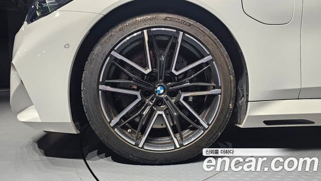 BMW M5 (G90) M5 седан, 2025 все фото