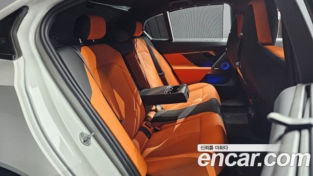 BMW M5 (G90) M5 седан, 2025 12