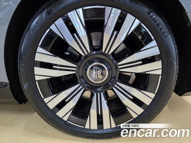 Rolls-Royce Spectre купе, 2024 все фото