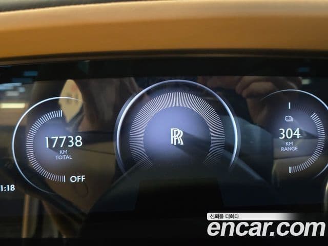 Rolls-Royce Spectre купе, 2024 8