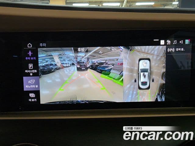 Rolls-Royce Spectre купе, 2024 17