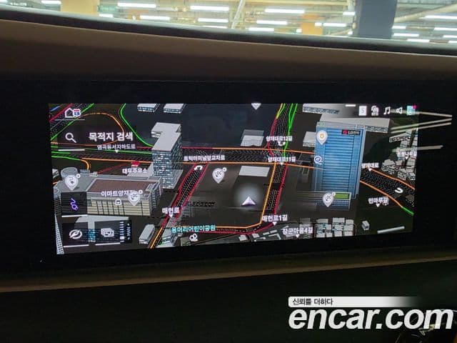 Rolls-Royce Spectre купе, 2024 19