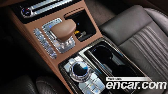 Genesis G90 Luxury, 2021 9
