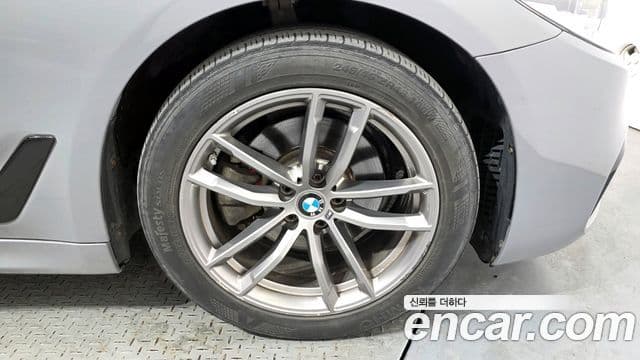 BMW 5시리즈 (G30) 520d xDrive M Sport Plus, 2018 все фото