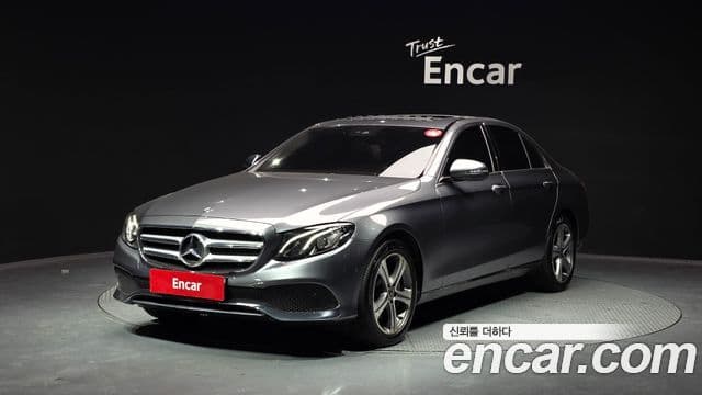 Mercedes-Benz E-класс W213 Avantgarde, 2019 1