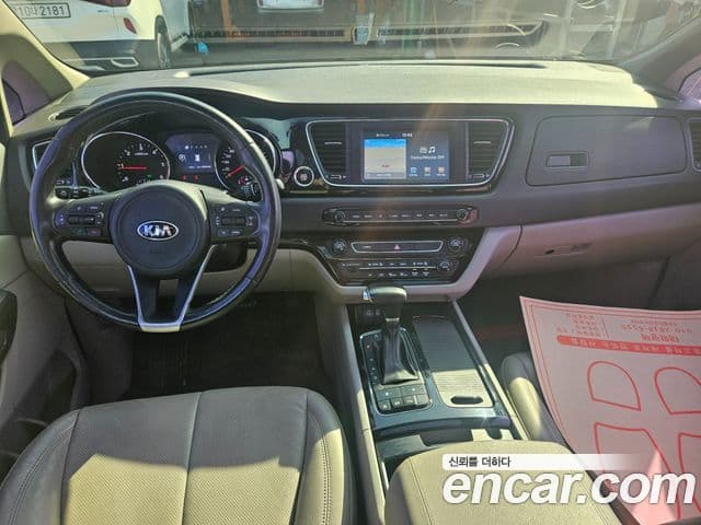 Kia All New Carnival Noblesse, 2018 7
