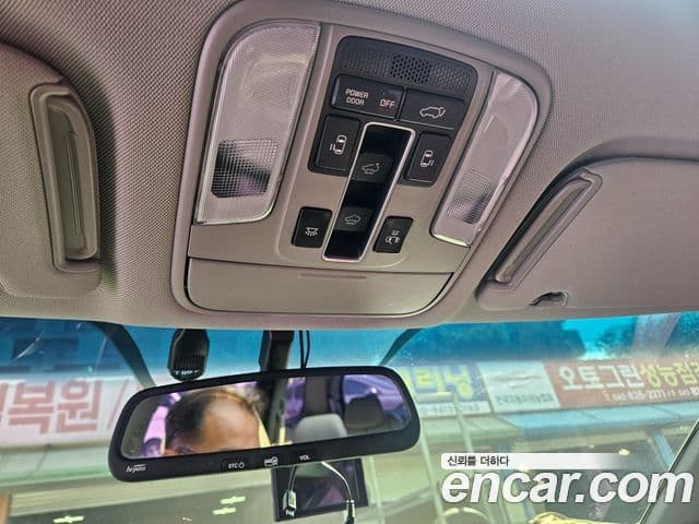 Kia All New Carnival Noblesse, 2018 16