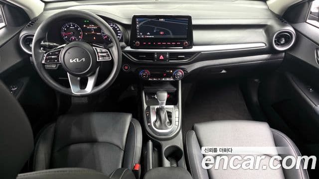 Kia The / новый New K3 2세대 Trendy, 2022 7