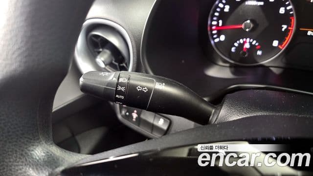 Kia The / новый New K3 2세대 Trendy, 2022 19